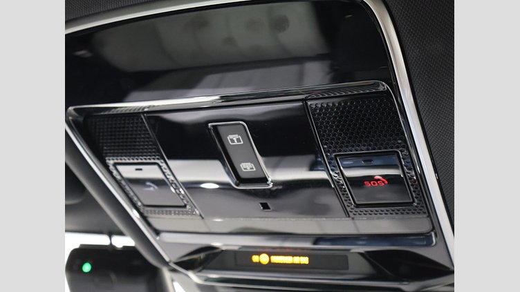 2023 認定中古車 Land Rover Range Rover Sport サントリーニブラック D300マイルドハイブリッド スタンダードホイールベース Dynamic HSE