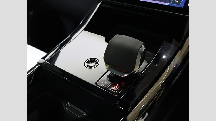 2023 認定中古車 Land Rover Range Rover Sport サントリーニブラック D300マイルドハイブリッド スタンダードホイールベース Dynamic HSE