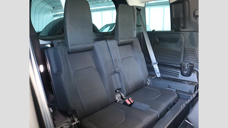 2022 認定中古車 Land Rover Defender 110 サントリーニブラック P300 AWD（AT） ベースグレード