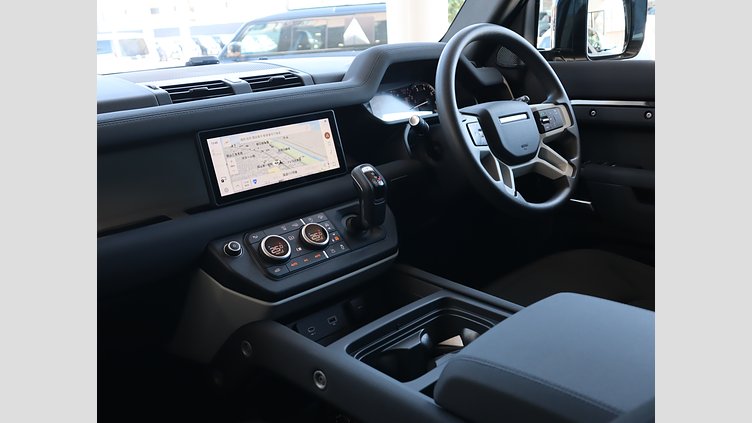 2022 認定中古車 Land Rover Defender 110 サントリーニブラック P300 AWD（AT） ベースグレード
