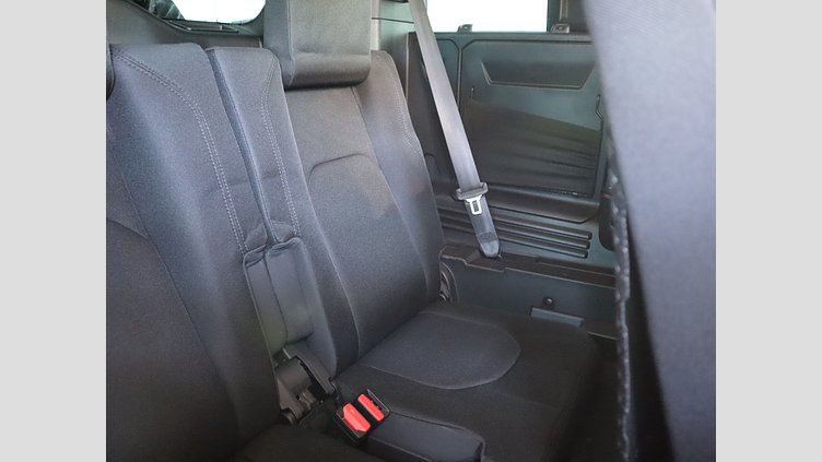 2022 認定中古車 Land Rover Defender 110 サントリーニブラック P300 AWD（AT） ベースグレード