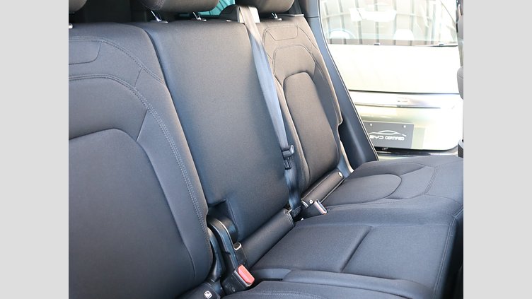 2022 認定中古車 Land Rover Defender 110 サントリーニブラック P300 AWD（AT） ベースグレード