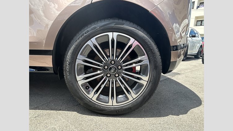 2023 認定中古車 Land Rover Range Rover Evoque コリンシアンブロンズ P250（ガソリン） スタンダードホイールベース AUTOBIOGRAPHY