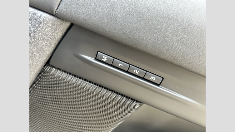 2023 認定中古車 Land Rover Range Rover Evoque コリンシアンブロンズ P250（ガソリン） スタンダードホイールベース AUTOBIOGRAPHY