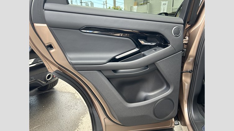 2023 認定中古車 Land Rover Range Rover Evoque コリンシアンブロンズ P250（ガソリン） スタンダードホイールベース AUTOBIOGRAPHY