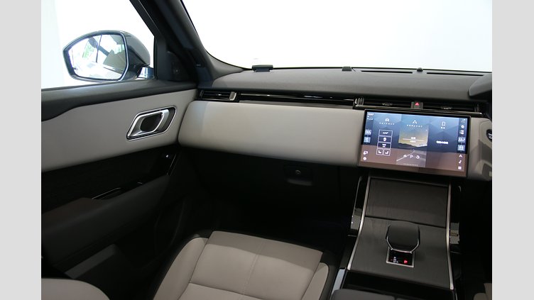 2024 認定中古車 Land Rover Range Rover Velar オストゥーニパールホワイト D200マイルドハイブリッド（ディーゼル） Dynamic SE