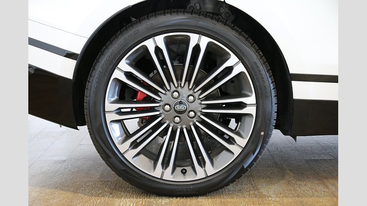 2024 認定中古車 Land Rover Range Rover Velar オストゥーニパールホワイト D200マイルドハイブリッド（ディーゼル） Dynamic SE