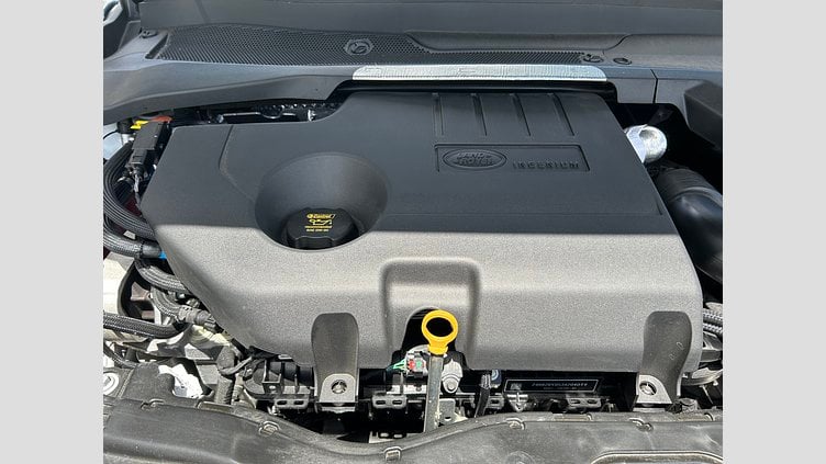 2024 認定中古車 Land Rover Discovery Sport フジホワイト D200（ディーゼル）  S