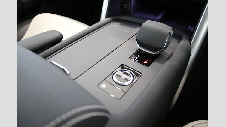 2024 認定中古車 Land Rover Discovery ランタオブロンズ D350マイルドハイブリッド（ディーゼル） Dynamic HSE