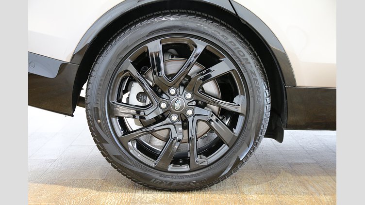 2024 認定中古車 Land Rover Discovery ランタオブロンズ D350マイルドハイブリッド（ディーゼル） Dynamic HSE