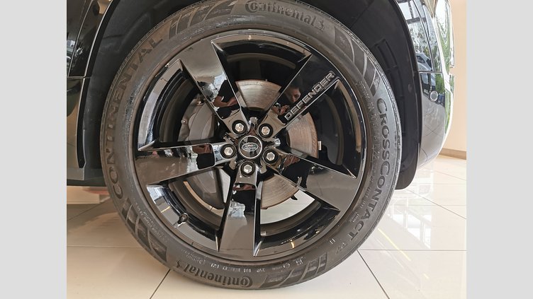 2023 認定中古車 Land Rover Defender 110 サントリーニブラック D300 AWD（AT） X-DYNAMIC HSE