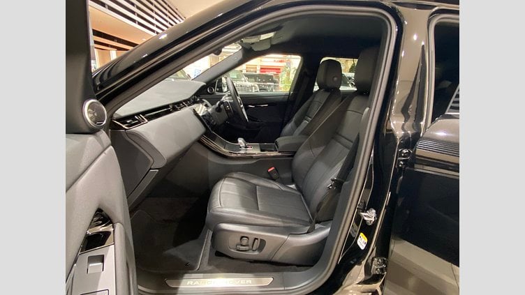 2023 認定中古車 Land Rover Range Rover Evoque サントリーニブラック P200（ガソリン） スタンダードホイールベース DYNAMIC SE