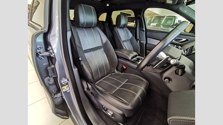 2017 認定中古車 Land Rover Range Rover Velar コリスグレイ P380 R-DYNAMIC SE