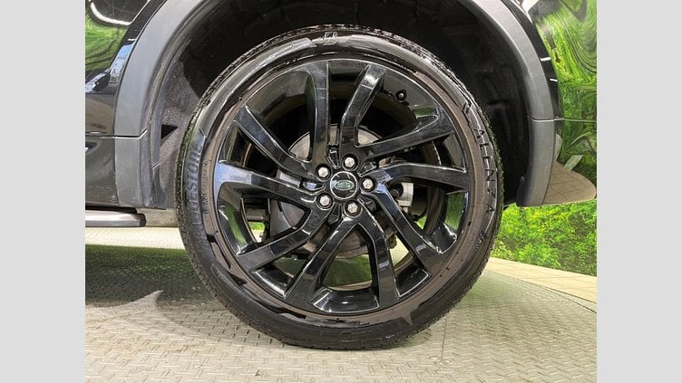 2018 認定中古車 Land Rover Discovery Sport Santorini Black 2.0 litre i4D Diesel HSE