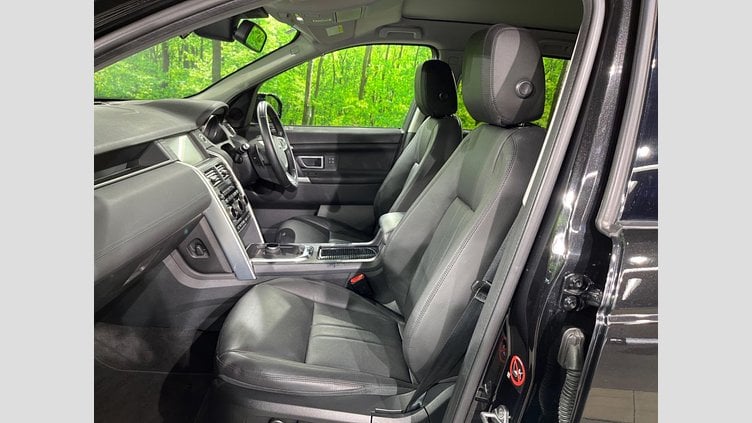 2018 認定中古車 Land Rover Discovery Sport Santorini Black 2.0 litre i4D Diesel HSE