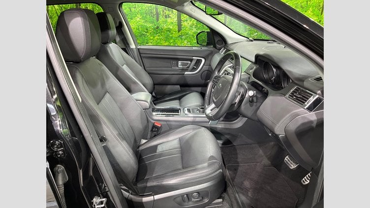 2018 認定中古車 Land Rover Discovery Sport Santorini Black 2.0 litre i4D Diesel HSE