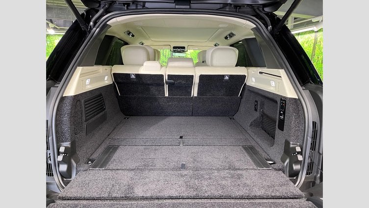 2024 認定中古車 Land Rover Range Rover サントリーニブラック D350 AWD MHEV（AT） スタンダードホイールベース Autobiography