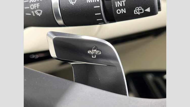 2024 認定中古車 Land Rover Range Rover サントリーニブラック D350 AWD MHEV（AT） スタンダードホイールベース Autobiography