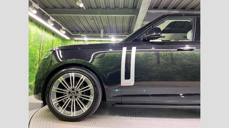 2024 認定中古車 Land Rover Range Rover サントリーニブラック D350 AWD MHEV（AT） スタンダードホイールベース Autobiography