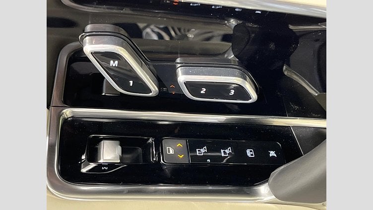 2024 認定中古車 Land Rover Range Rover サントリーニブラック D350 AWD MHEV（AT） スタンダードホイールベース Autobiography