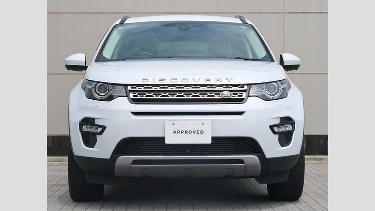 2015 認定中古車 Land Rover Discovery Sport Yulong White 2.0 litre Si4 Petrol HSE