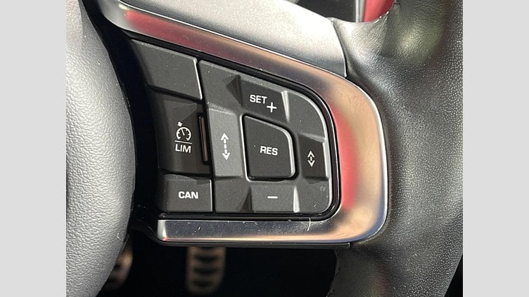 2018 認定中古車 Jaguar E-Pace サントリーニ ブラック P300 オートマチック全輪駆動 R-DYNAMIC HSE