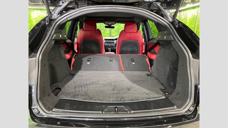 2018 認定中古車 Jaguar E-Pace サントリーニ ブラック P300 オートマチック全輪駆動 R-DYNAMIC HSE