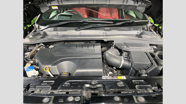 2018 認定中古車 Jaguar E-Pace サントリーニ ブラック P300 オートマチック全輪駆動 R-DYNAMIC HSE