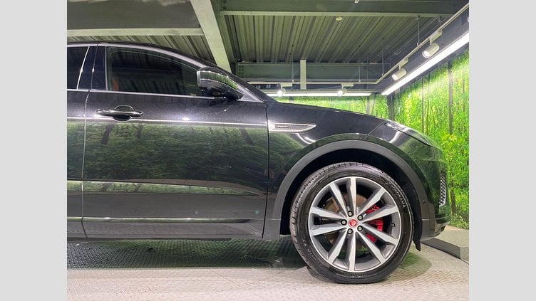 2018 認定中古車 Jaguar E-Pace サントリーニ ブラック P300 オートマチック全輪駆動 R-DYNAMIC HSE