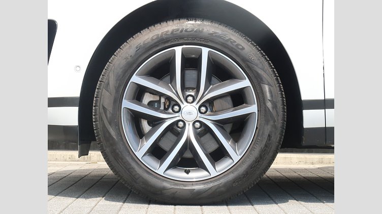 2024 認定中古車 Land Rover Range Rover Evoque フジホワイト P200（ガソリン） スタンダードホイールベース S