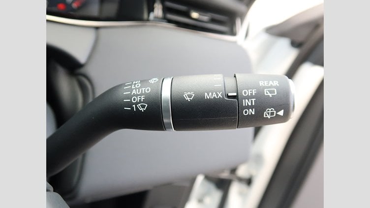 2024 認定中古車 Land Rover Range Rover Evoque フジホワイト P200（ガソリン） スタンダードホイールベース S