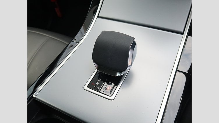 2024 認定中古車 Land Rover Range Rover Evoque フジホワイト P200（ガソリン） スタンダードホイールベース S