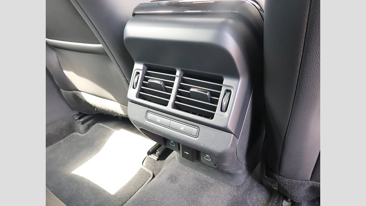 2024 認定中古車 Land Rover Range Rover Evoque フジホワイト P200（ガソリン） スタンダードホイールベース S