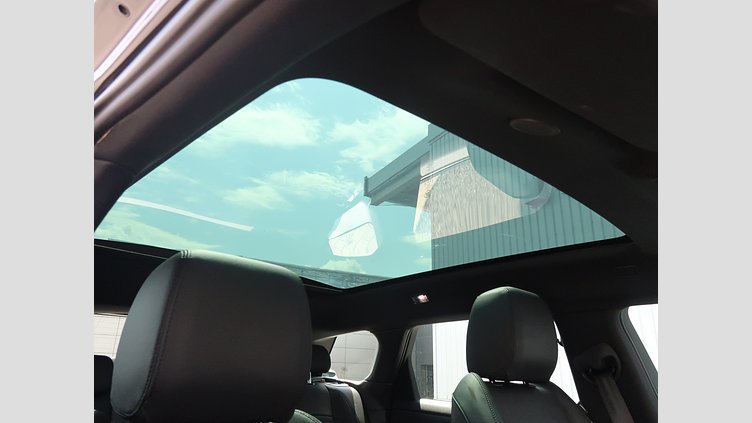 2024 認定中古車 Land Rover Range Rover Evoque カルパチアングレイ P200（ガソリン） スタンダードホイールベース S