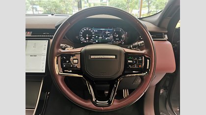 Range Rover Velar 16