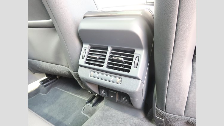 2024 認定中古車 Land Rover Range Rover Evoque カルパチアングレイ P200（ガソリン） スタンダードホイールベース S