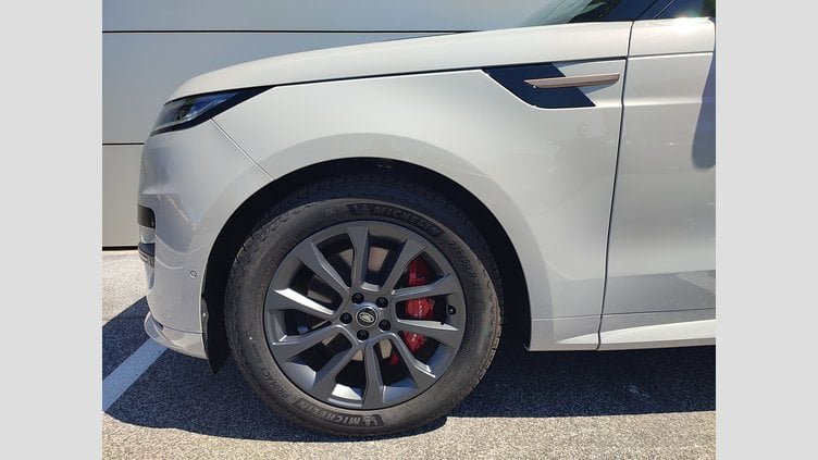 2024 Approved/Jazdené Land Rover Range Rover Sport Borasco Grey 4x4 3.0 I6 D250 MHEV Dynamic SE AWD A/T