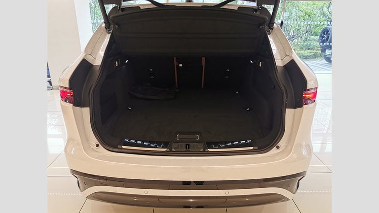 2024 認定中古車 Jaguar F-Pace オストゥーニパールホワイト P400e ガソリン プラグインハイブリッド R-DYNAMIC HSE