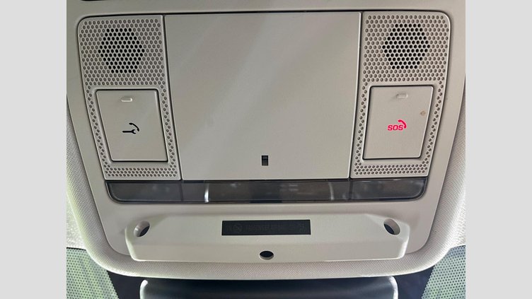 2019 認定中古車 Land Rover Range Rover Evoque サントリーニブラック D180 S