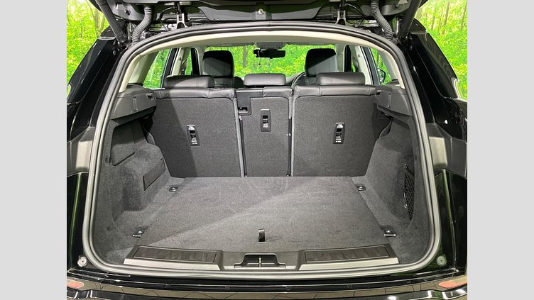 2019 認定中古車 Land Rover Range Rover Evoque サントリーニブラック D180 S