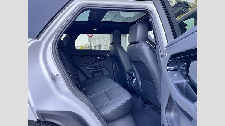 2025 SKLADOVÉ VOZIDLÁ Land Rover Range Rover Evoque Biela Fuji D165  MHEV AWD Evoque S