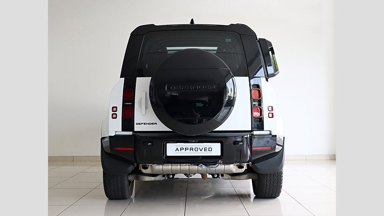 2024 Approved Land Rover Defender 110 Ostuni Pearl White AWD D300 X-Dynamic HSE