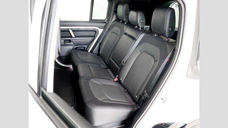 2024 Approved Land Rover Defender 110 Ostuni Pearl White AWD D300 X-Dynamic HSE