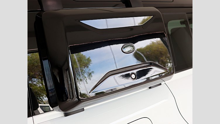 2024 Approved Land Rover Defender 110 Ostuni Pearl White AWD D300 X-Dynamic HSE