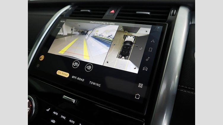 2025 Approved Land Rover Discovery Eiger Grey AWD D350 Dynamic HSE