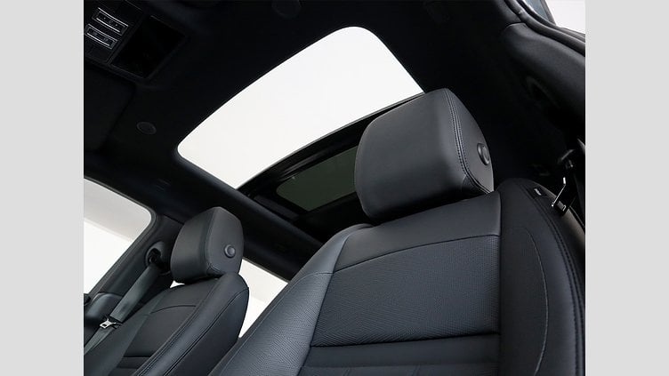 2025 Approved Land Rover Range Rover Evoque Tribeca Blue AWD D200 Dynamic HSE