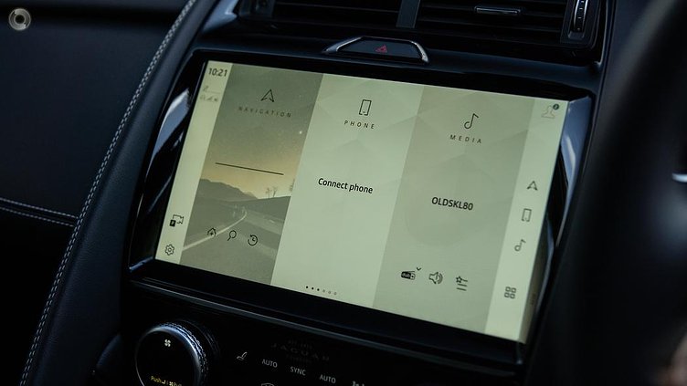 2024 Approved Jaguar E-Pace Eiger Grey P250 PETROL R-DYNAMIC SE