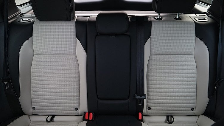2024 Approved Land Rover Discovery Sport Ostuni Pearl White P250 R-Dynamic SE