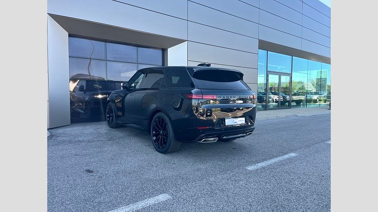 2025 SKLADOVÉ VOZIDLÁ Land Rover Range Rover Sport Čierna Santorini P460e PHEV AWD Automat Dynamic SE