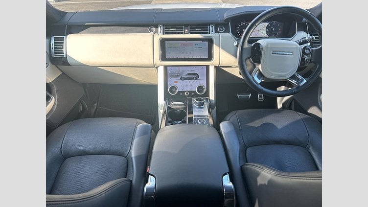 2020 認定中古車 Land Rover Range Rover Fuji White 3.0 V6 Dsl Mono Turbo Std Flow VOGUE